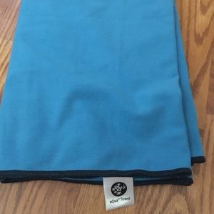 Manduka’s yoga sweat activated grip eQua towel